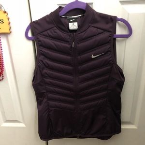 Nike vest